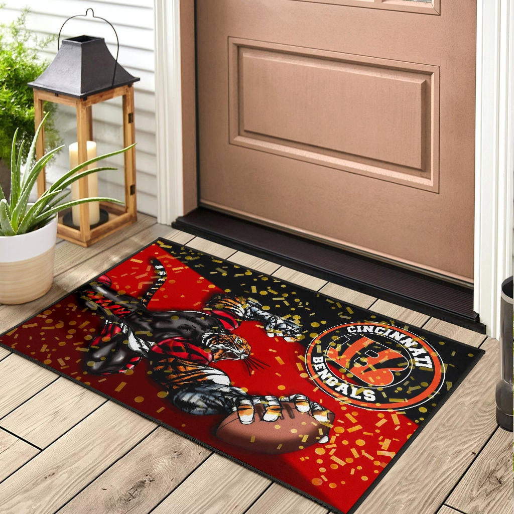 Cincinnati Bengals American Football Team Door Mat Strong Bengal Grabbing Rugby Ball Artwork Door Mat Home Decor