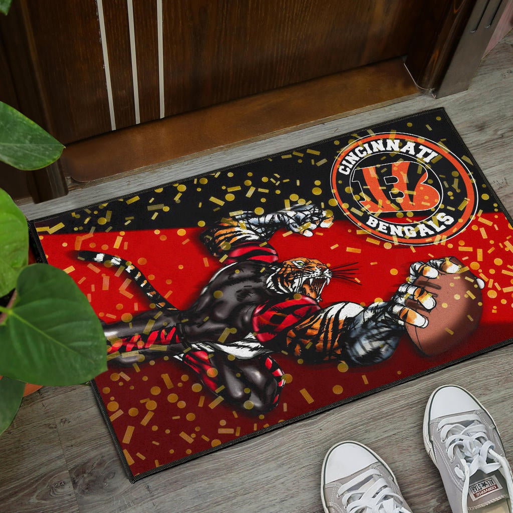 Cincinnati Bengals American Football Team Door Mat Strong Bengal Grabbing Rugby Ball Artwork Door Mat Home Decor