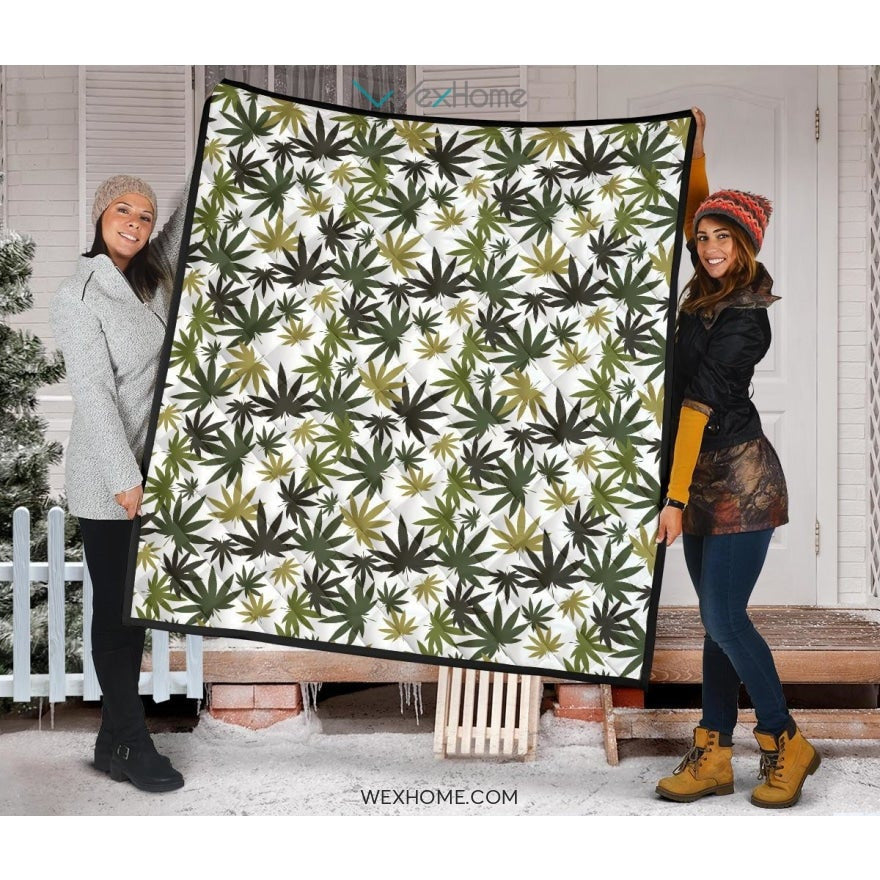 Canabis Marijuana Weed Pattern Print Design 05 Premium Quilt