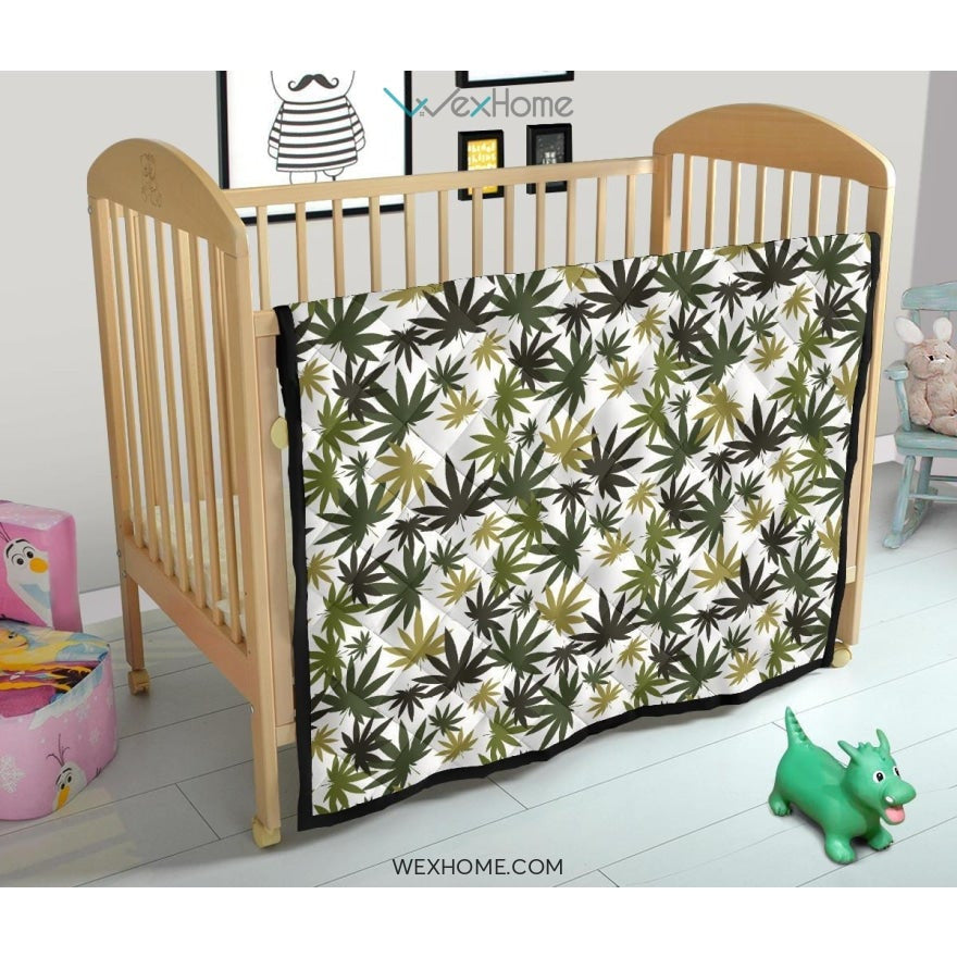 Canabis Marijuana Weed Pattern Print Design 05 Premium Quilt