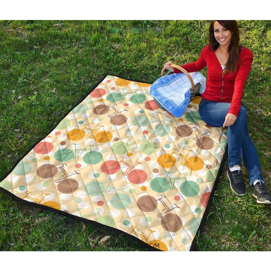Bicycle Pattern Print Design 01 Premium Quilt