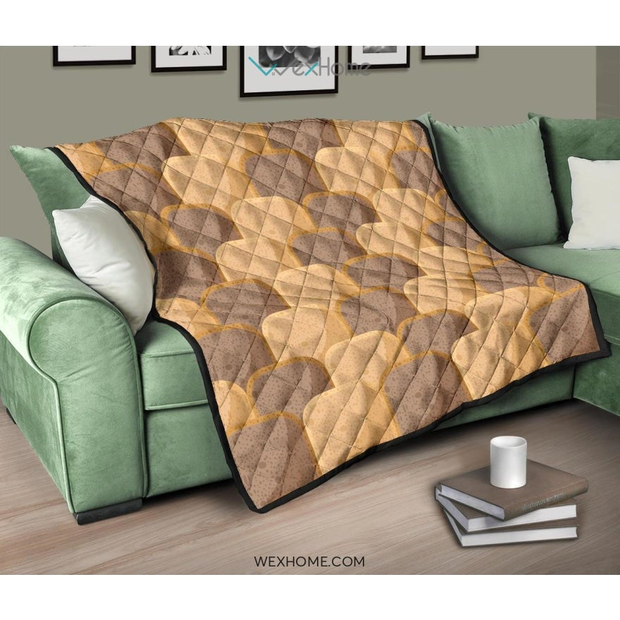 Bread Toast Pattern Print Design 04 Premium Quilt