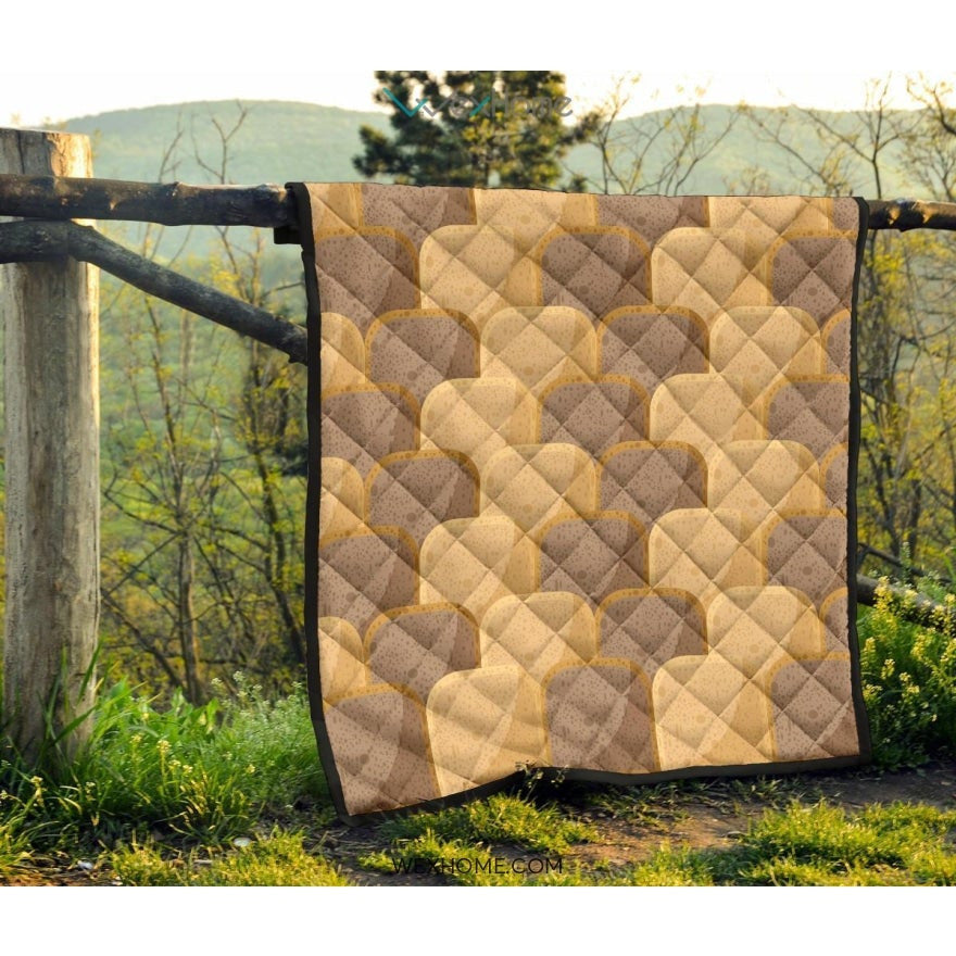 Bread Toast Pattern Print Design 04 Premium Quilt