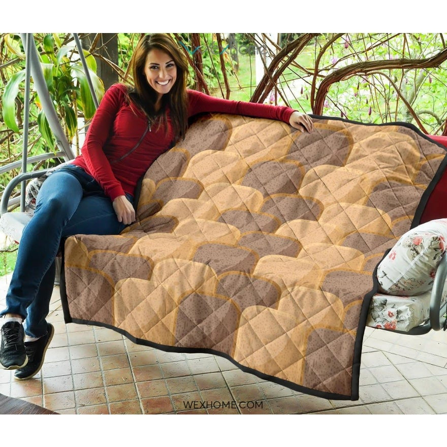 Bread Toast Pattern Print Design 04 Premium Quilt