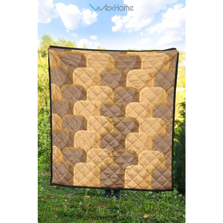 Bread Toast Pattern Print Design 04 Premium Quilt