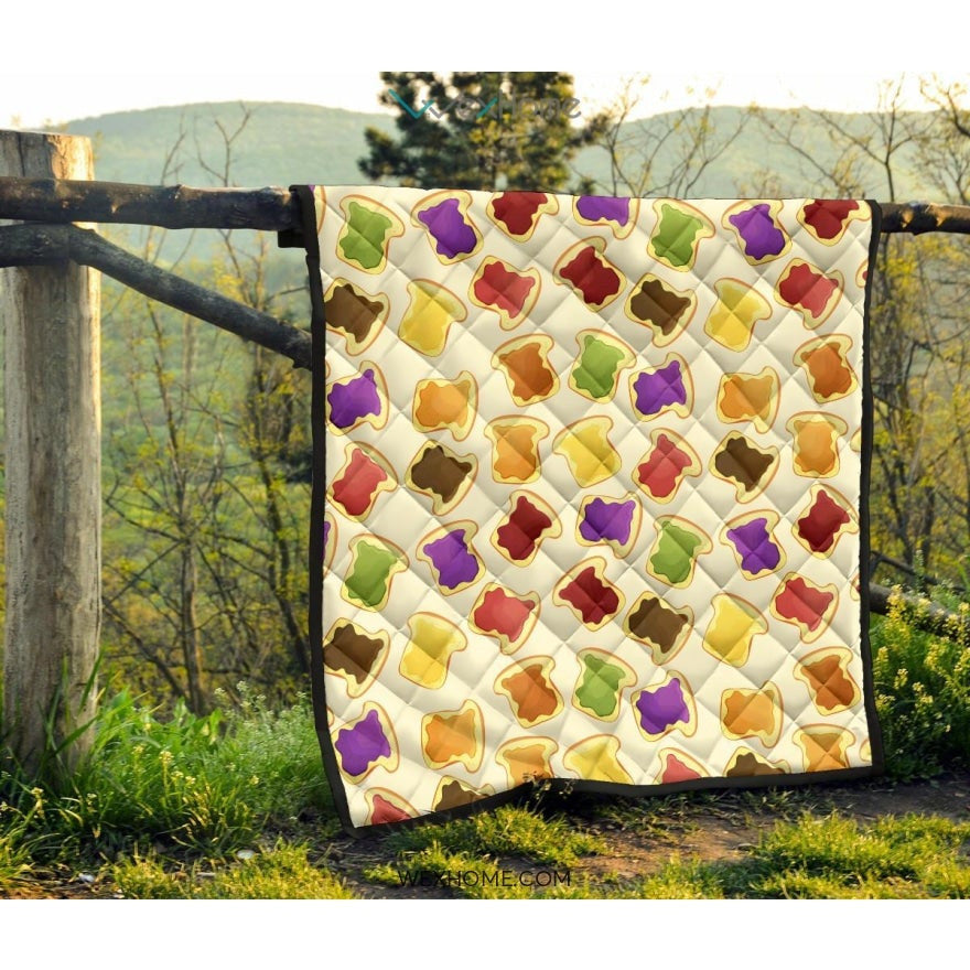 Bread Toast Pattern Print Design 02 Premium Quilt