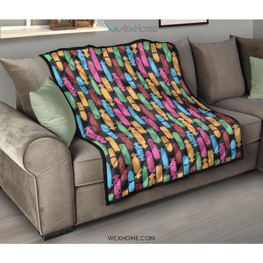 Skate Board Pattern Print Design 02 Premium Quilt