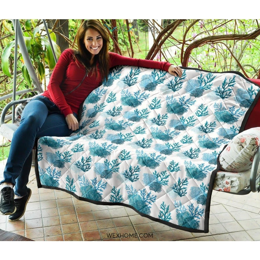 Coral Reef Pattern Print Design 04 Premium Quilt
