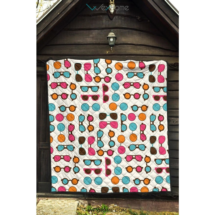 Sun Glasses Pattern Print Design 03 Premium Quilt