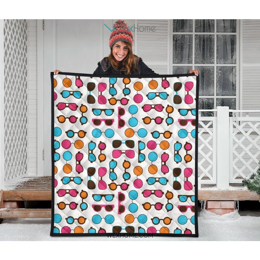 Sun Glasses Pattern Print Design 03 Premium Quilt