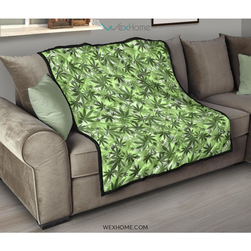 Canabis Marijuana Weed Pattern Print Design 01 Premium Quilt