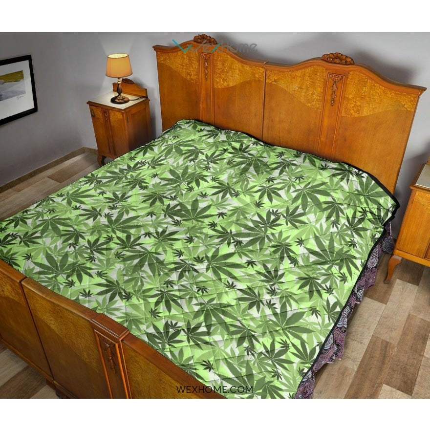 Canabis Marijuana Weed Pattern Print Design 01 Premium Quilt