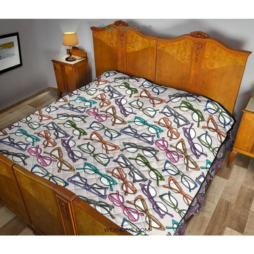 Sun Glasses Pattern Print Design 01 Premium Quilt