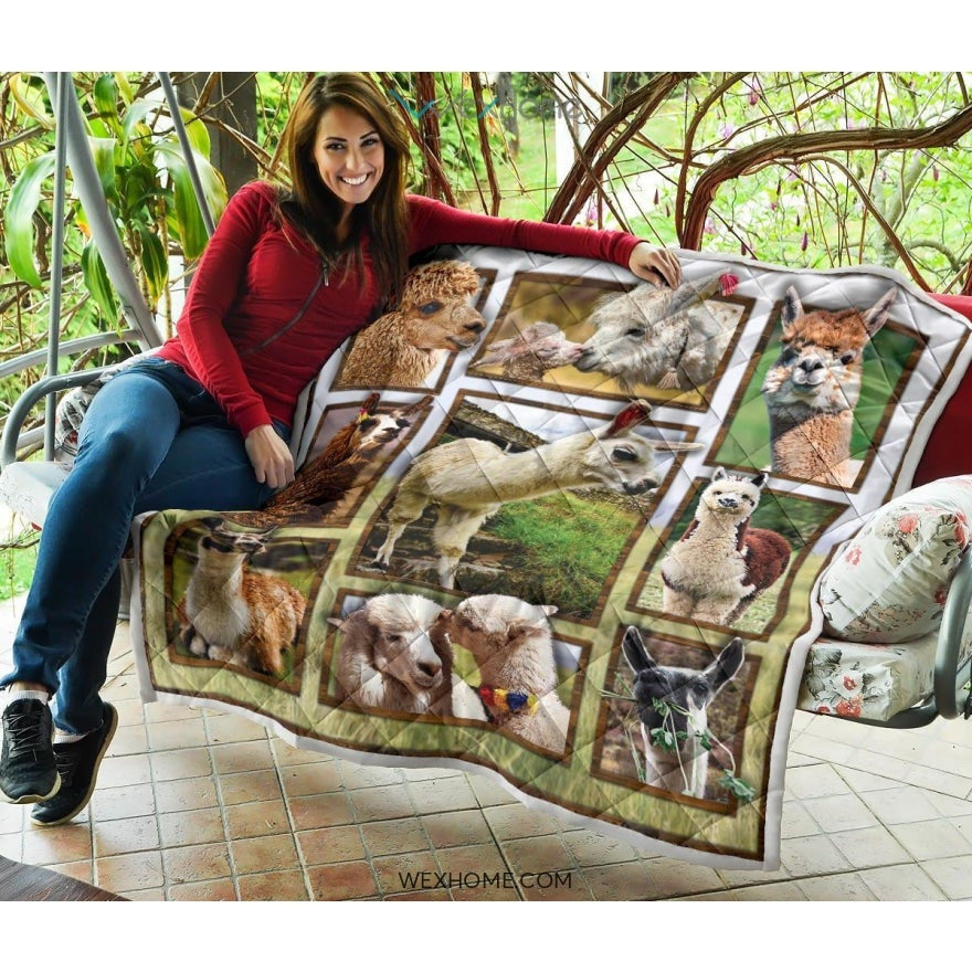 WEXHOME 3D Llama Premium Quilt