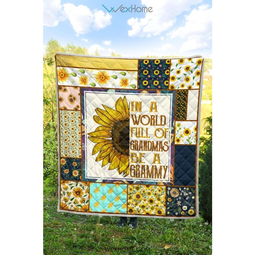 WEXHOME In A World Full Of Grandmas Be A Grammy Premium Quilt