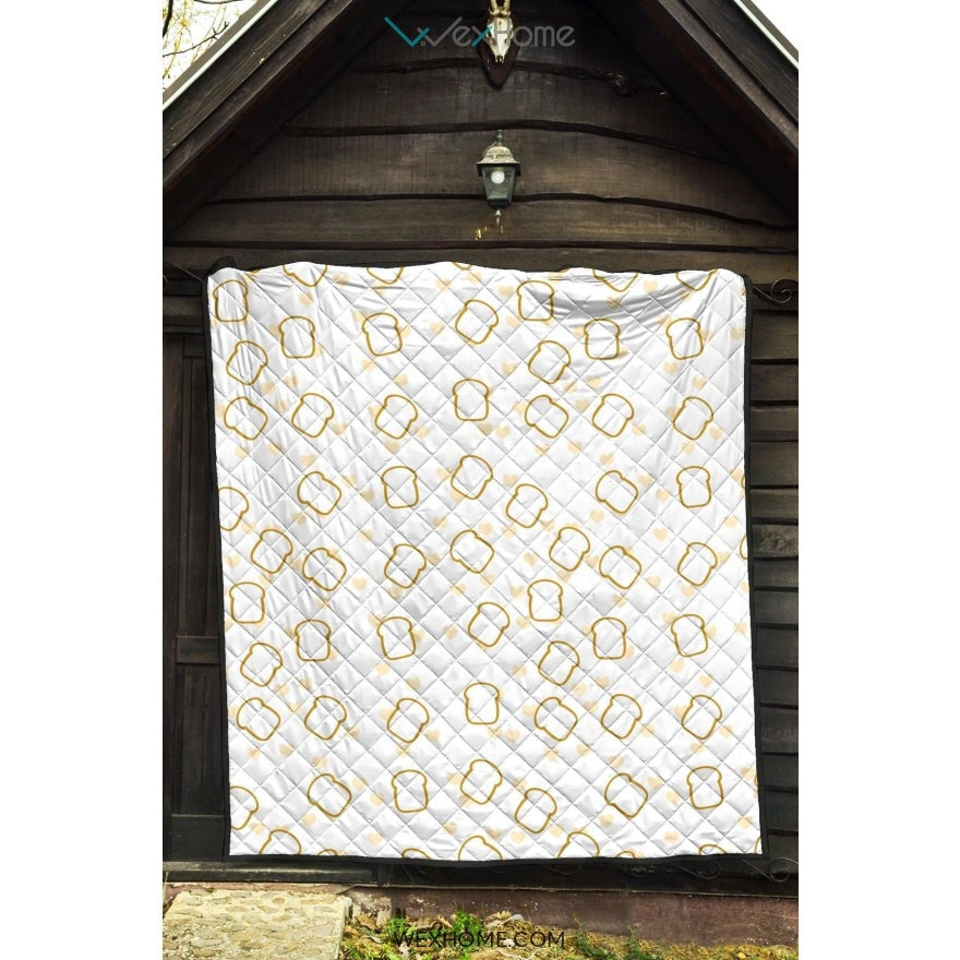 Bread Toast Pattern Print Design 01 Premium Quilt