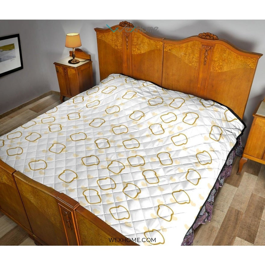 Bread Toast Pattern Print Design 01 Premium Quilt