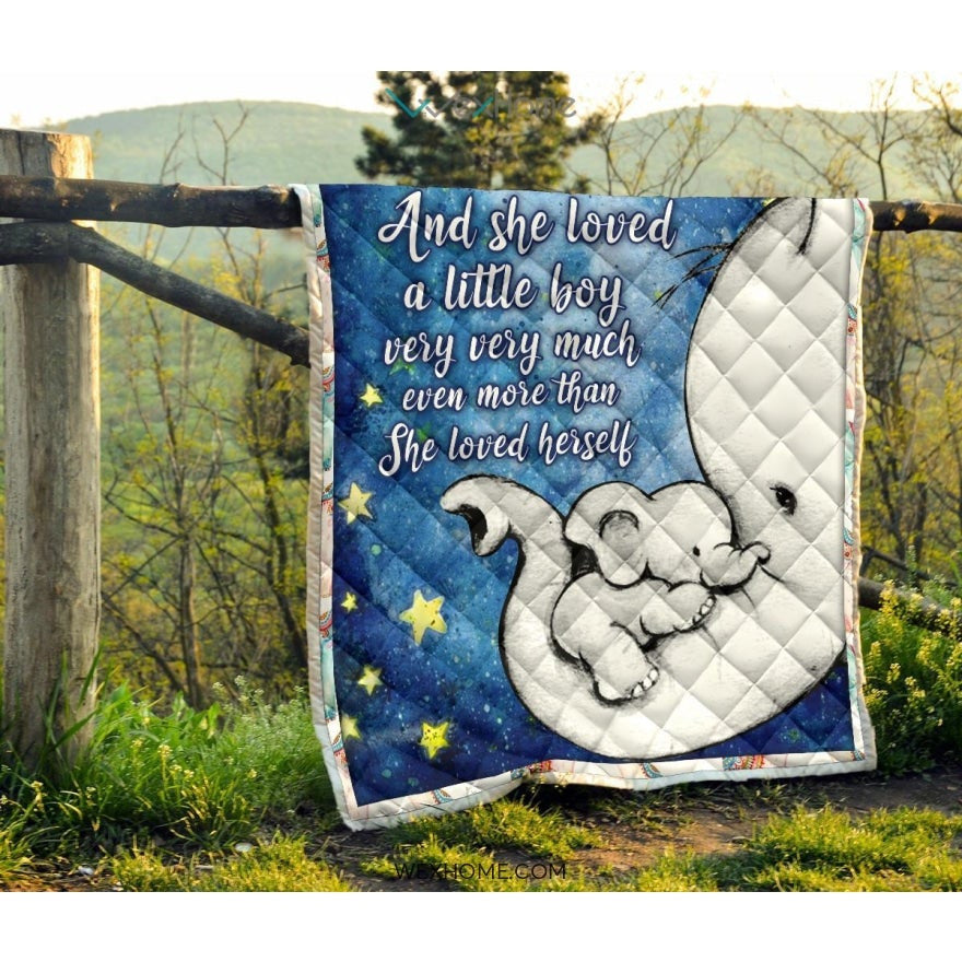 WEXHOME And She Loved Little Girl Elephant Mom Premium Quilt