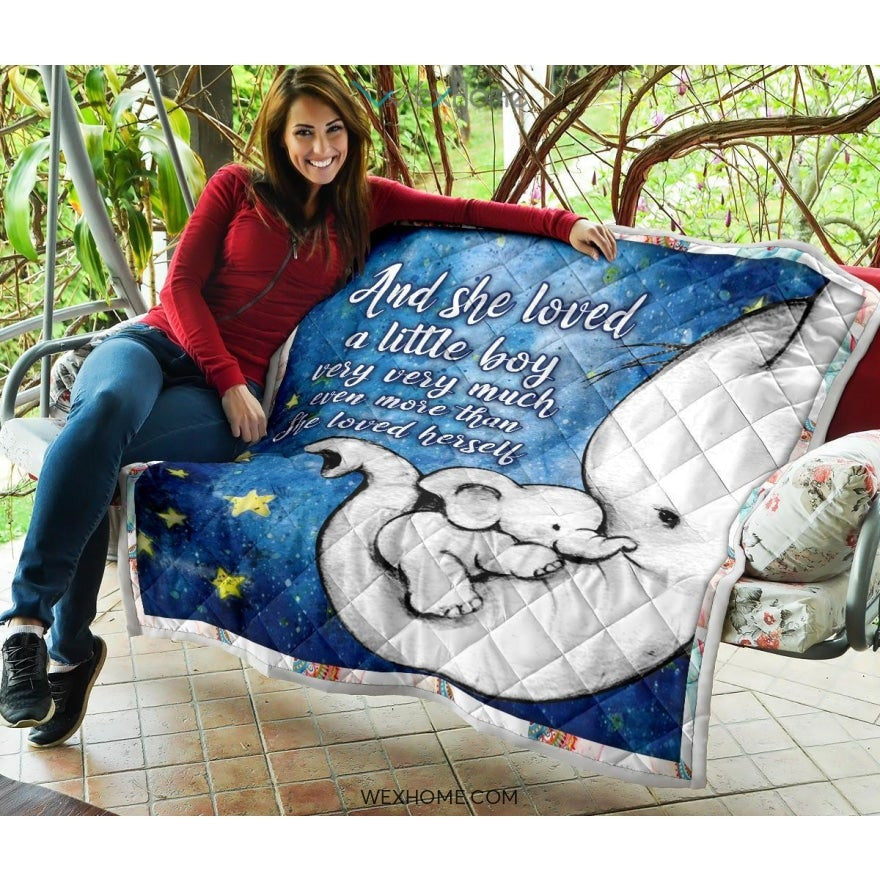 WEXHOME And She Loved Little Girl Elephant Mom Premium Quilt