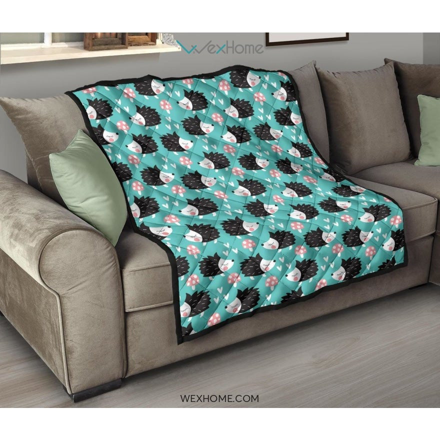 Hedgehog Pattern Print Design 03 Premium Quilt