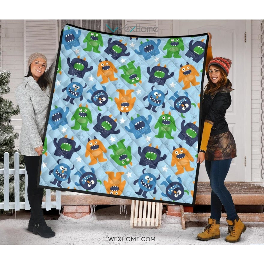 Alien Pattern Print Design 04 Premium Quilt