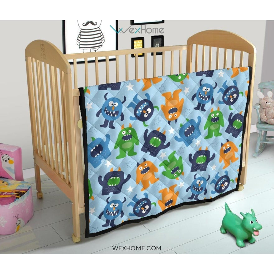 Alien Pattern Print Design 04 Premium Quilt