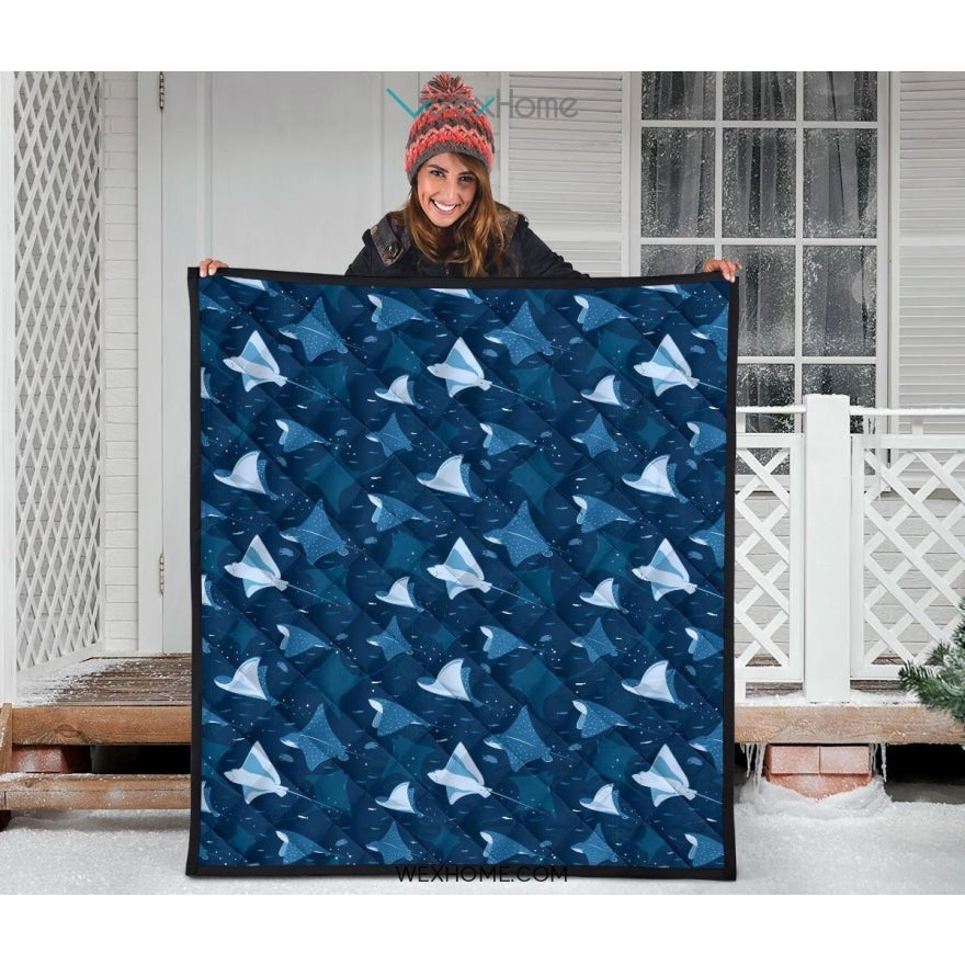 Stingray Pattern Print Design 04 Premium Quilt