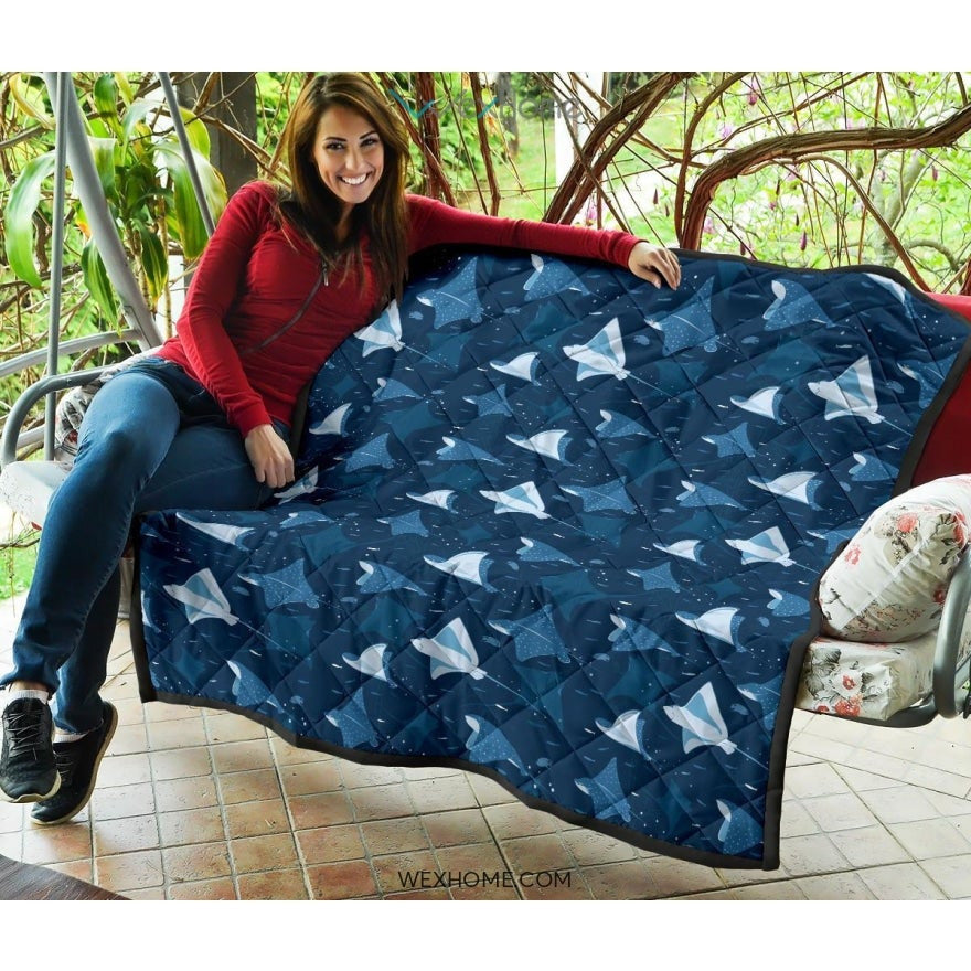 Stingray Pattern Print Design 04 Premium Quilt