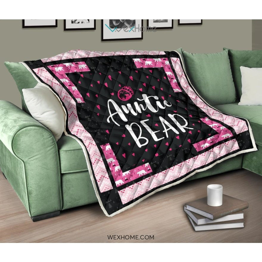 WEXHOME Auntie Bear Premium Quilt