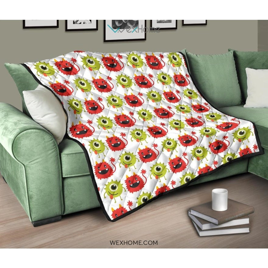 Alien Pattern Print Design 05 Premium Quilt