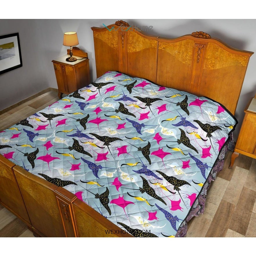 Stingray Pattern Print Design 01 Premium Quilt