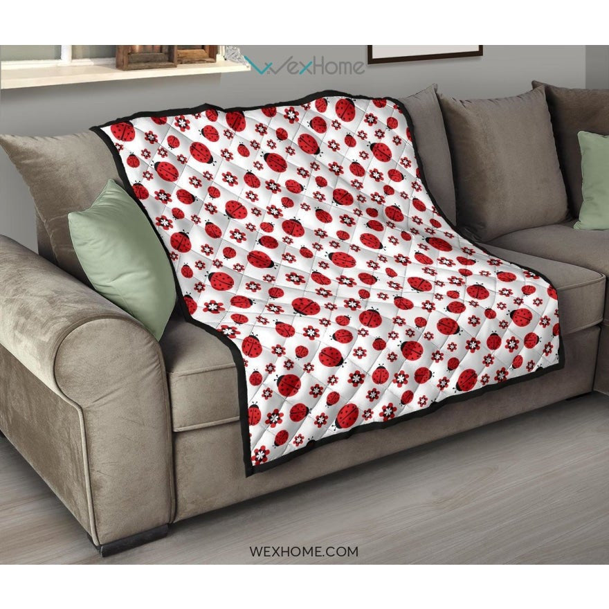 Ladybug Pattern Print Design 04 Premium Quilt