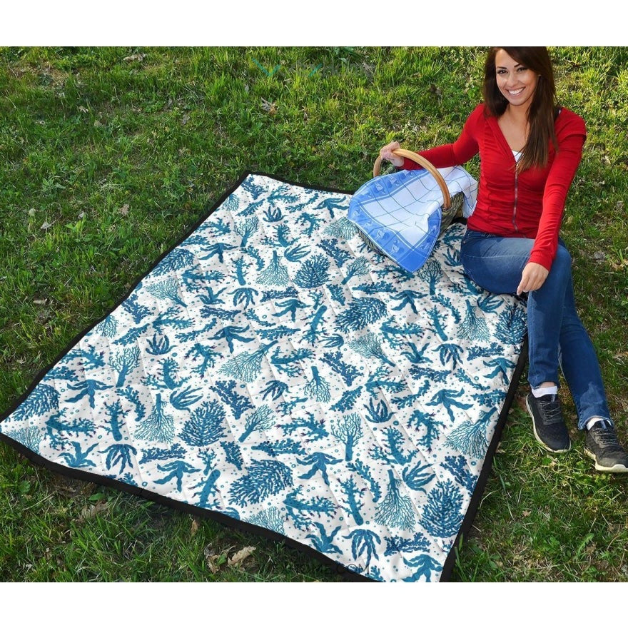 Coral Reef Pattern Print Design 01 Premium Quilt