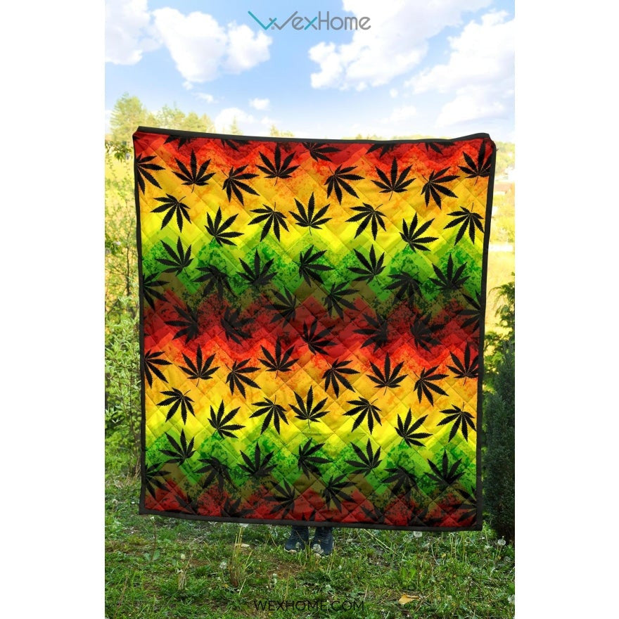Canabis Marijuana Weed Pattern Print Design 03 Premium Quilt