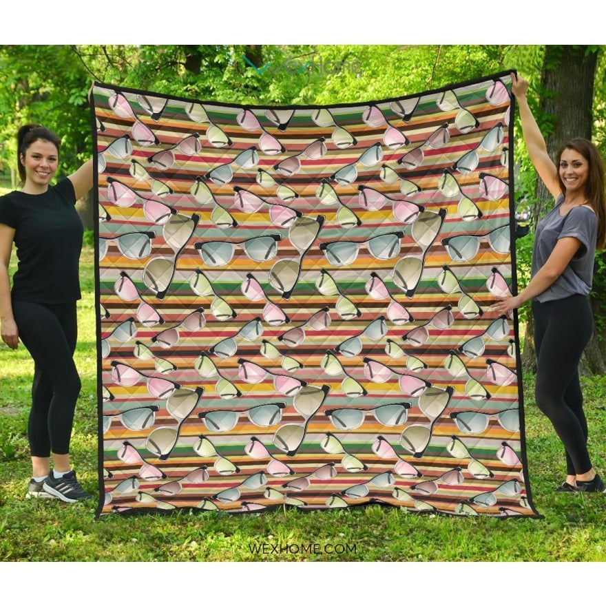 Sun Glasses Pattern Print Design 02 Premium Quilt