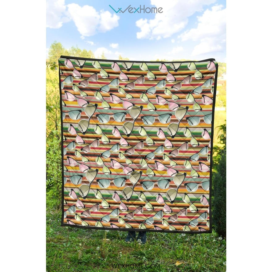 Sun Glasses Pattern Print Design 02 Premium Quilt