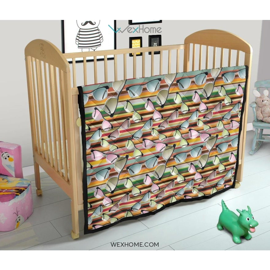 Sun Glasses Pattern Print Design 02 Premium Quilt