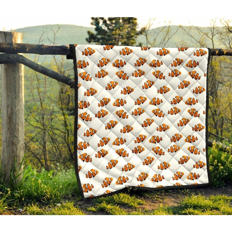 Clown Fish Pattern Print Design 03 Premium Quilt