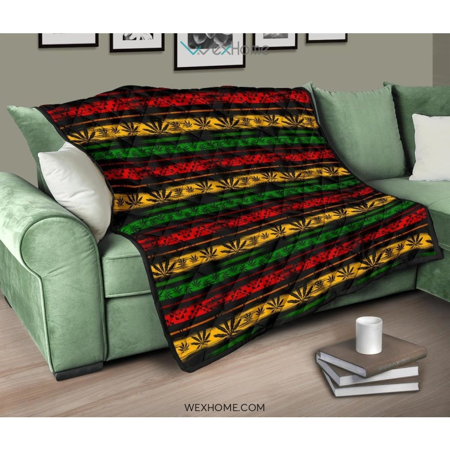 Canabis Marijuana Weed Pattern Print Design 04 Premium Quilt