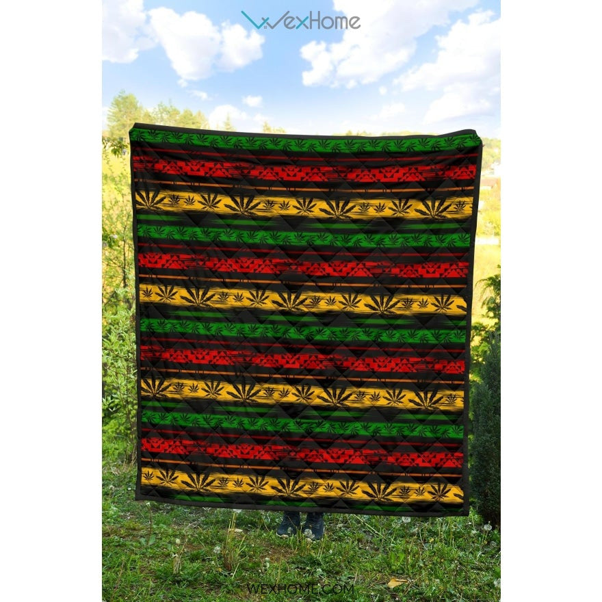 Canabis Marijuana Weed Pattern Print Design 04 Premium Quilt