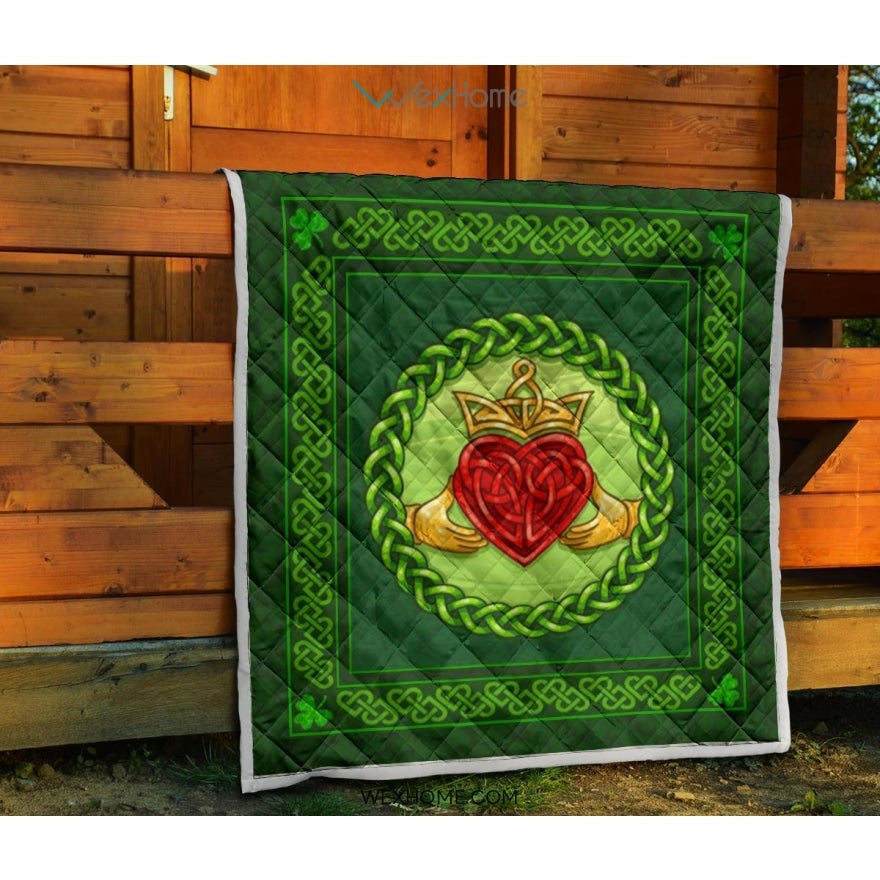 WEXHOME Irish Heart Premium Quilt