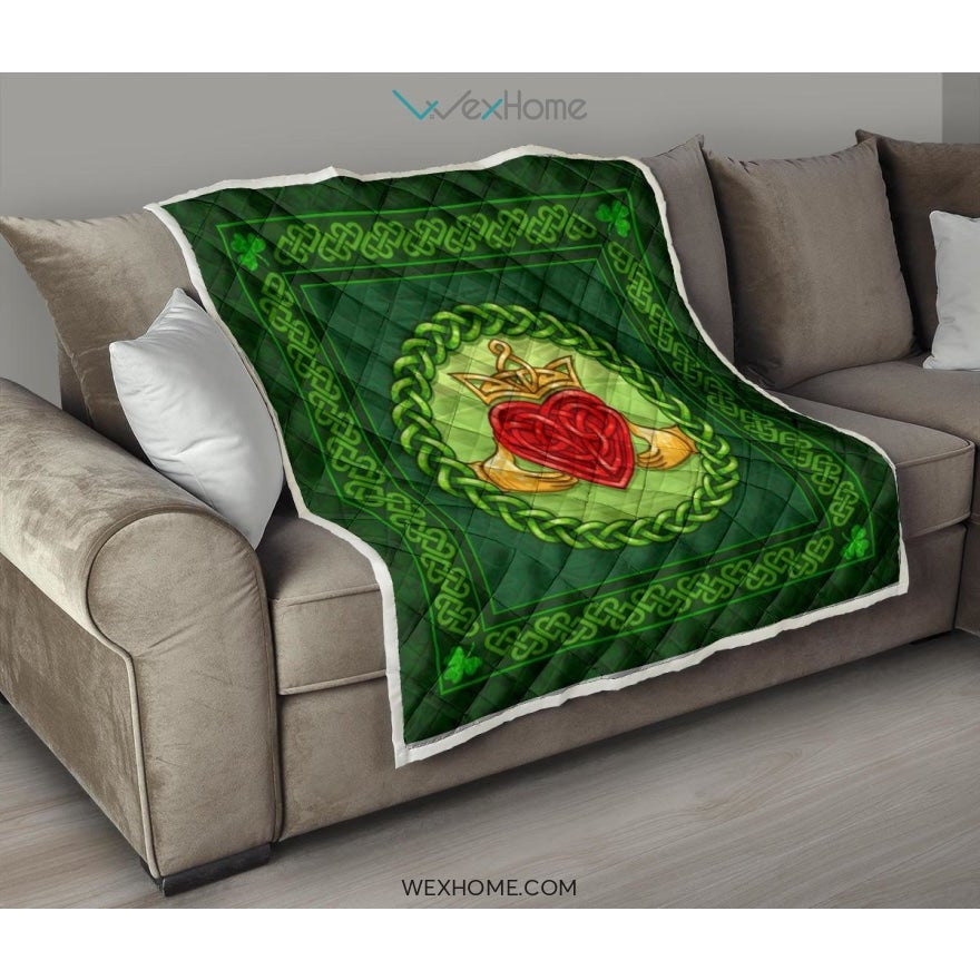 WEXHOME Irish Heart Premium Quilt
