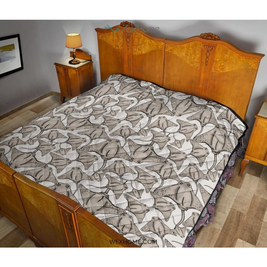 Stingray Pattern Print Design 05 Premium Quilt