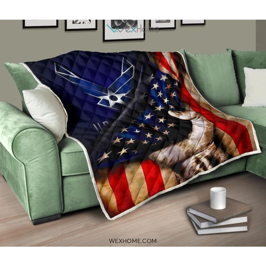 US Air Force Hand Pulling American Flag Quilt