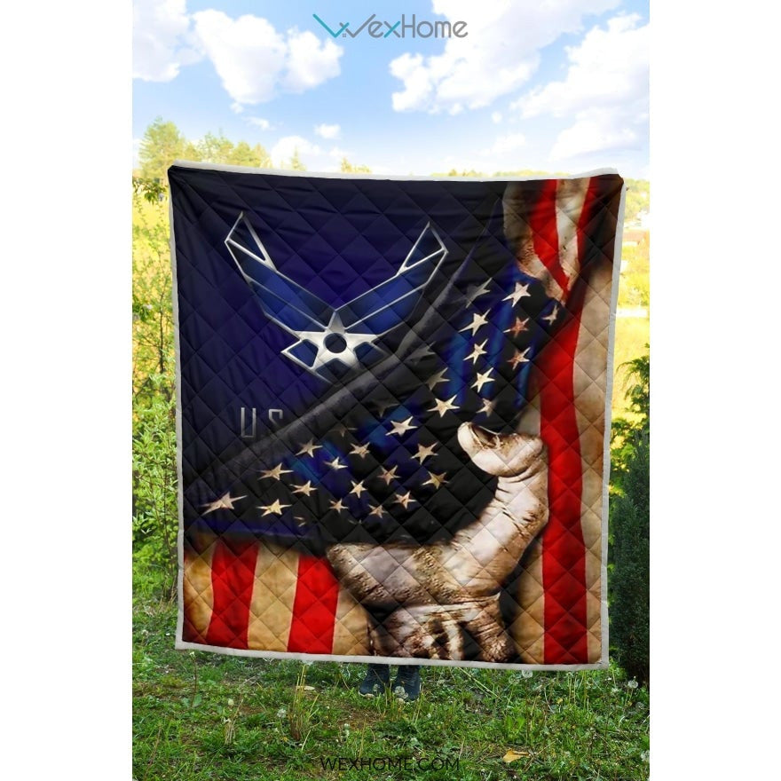 US Air Force Hand Pulling American Flag Quilt