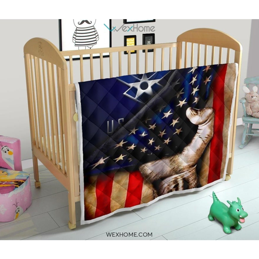 US Air Force Hand Pulling American Flag Quilt