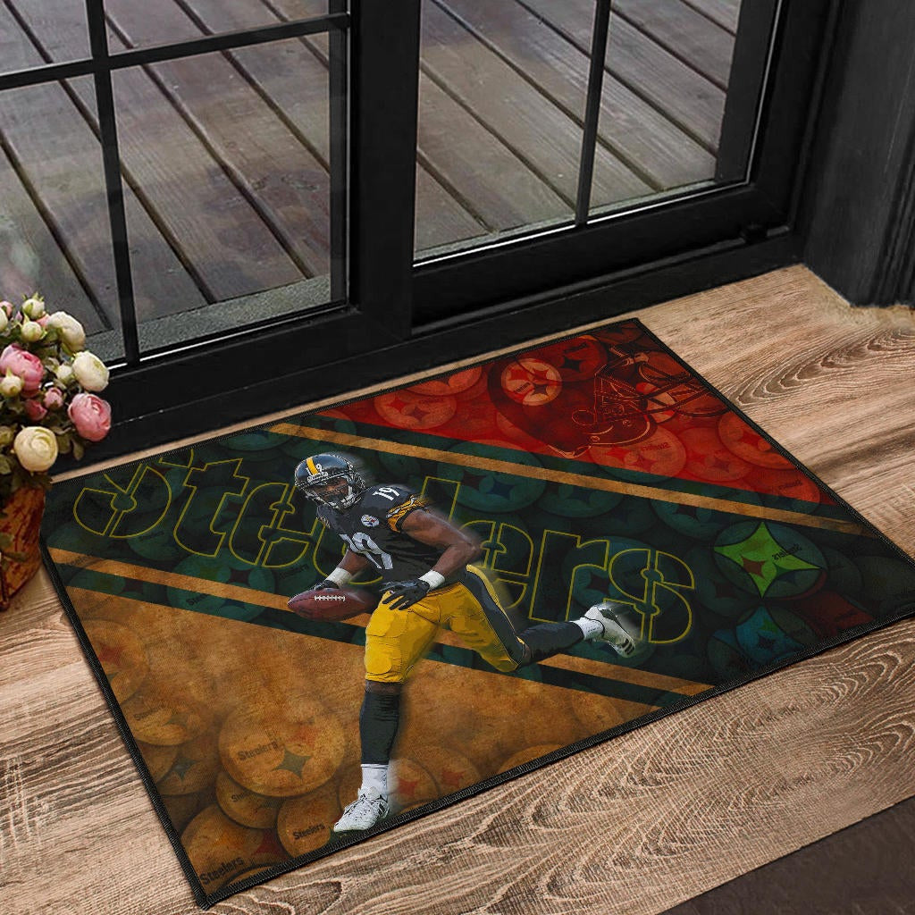 Pittsburgh Steelers American Football JuJu Smith-Schuster 19 Running Minimal Helmet Door Mat Home Decor