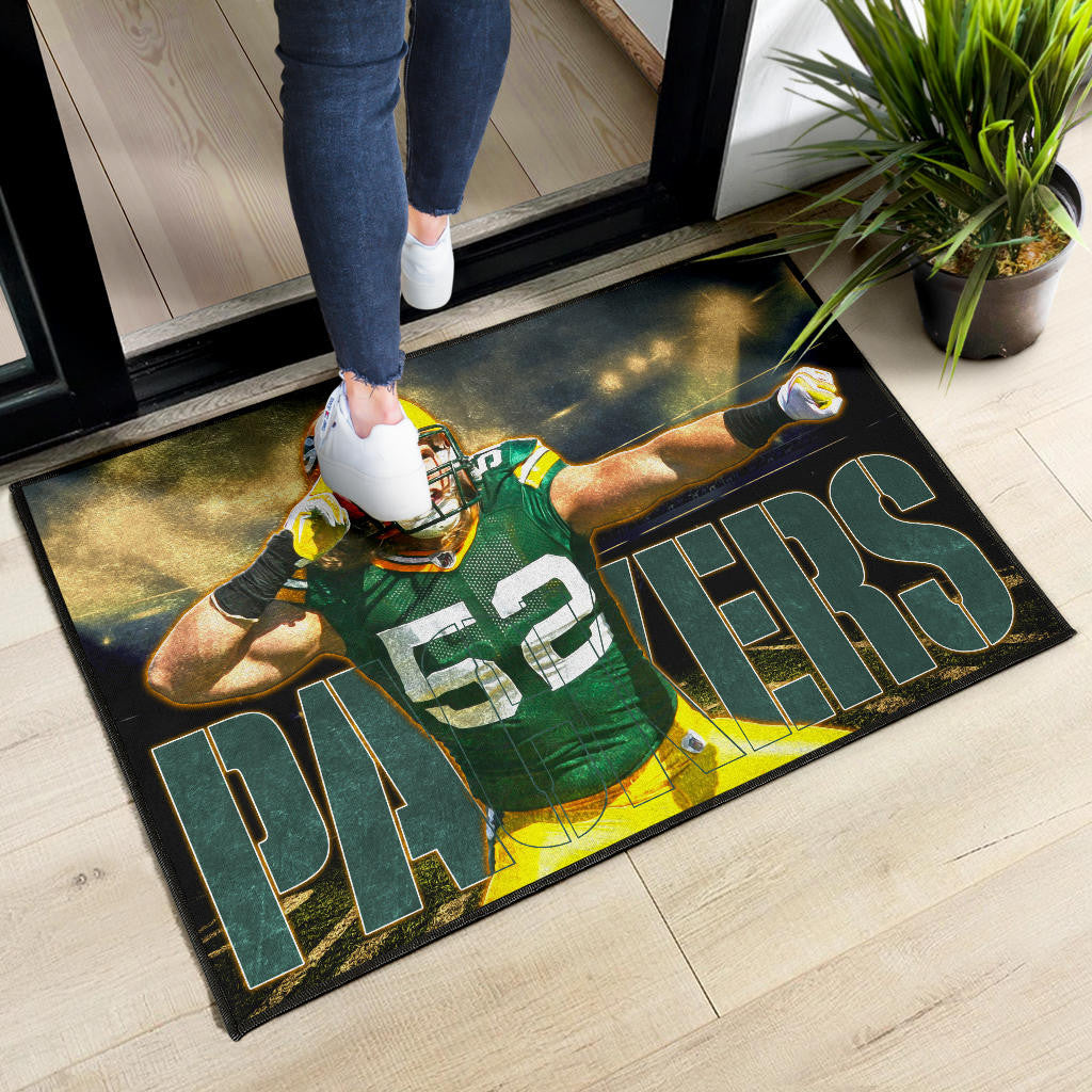 Green Bay American Football Packers Cute Clay Matthews 52 Under Flashlight Door Mat Home Decor