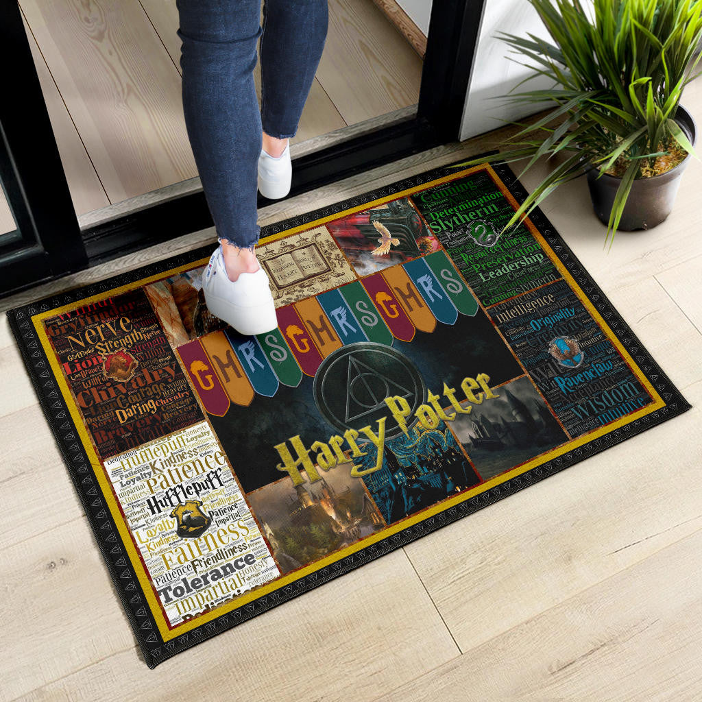 Hogwarts Houses GMRS Harry Potter Door Mat Movie Home Decor Custom For Fans NT031701