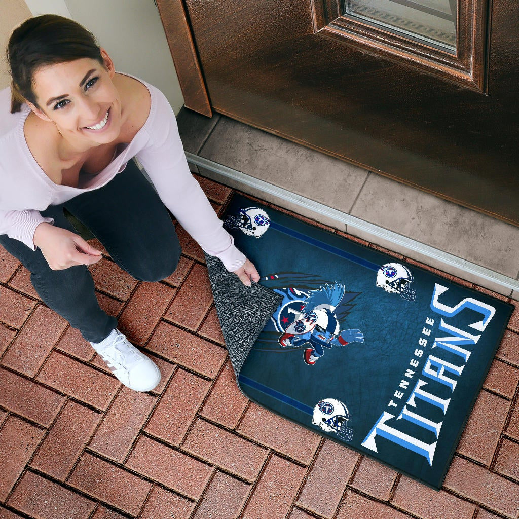 Tennessee Titans American Football Team Door Mat Funny Little Player On Claw Scratches Helmet Patterns Door Mat Home Decor